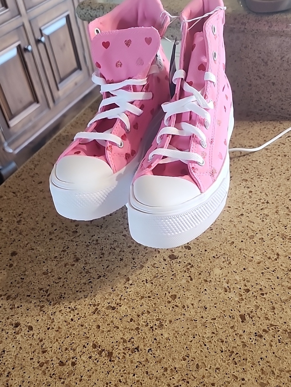 Pink Heart-Print Platform High-Top Sneakers KIDS SIZE-6 NWT.